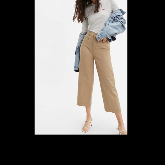 Levi’s classic wide leg crop jeans size 6 khaki color - Picture 3 of 6